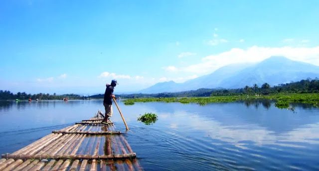 Ridwan Kamil Mempercantik Danau Situ Bagendit Minggu Depan