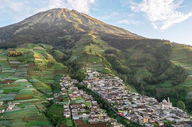 Sandiaga Uno Soroti Destinasi Wisata Indonesia yang Pantas Menjadi Lokasi Syuting Film.